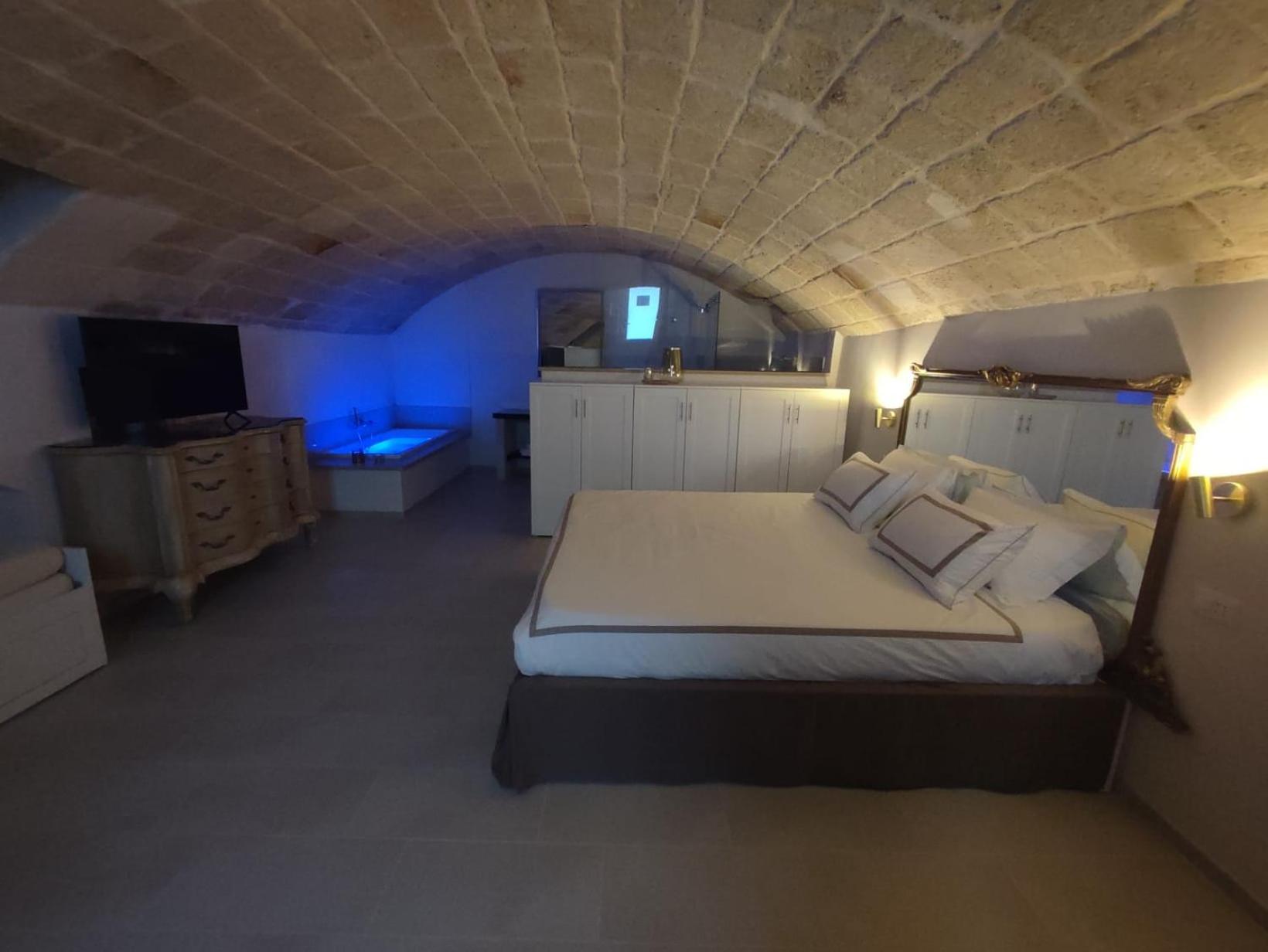 Brunaldi Suite Monopoli Room photo
